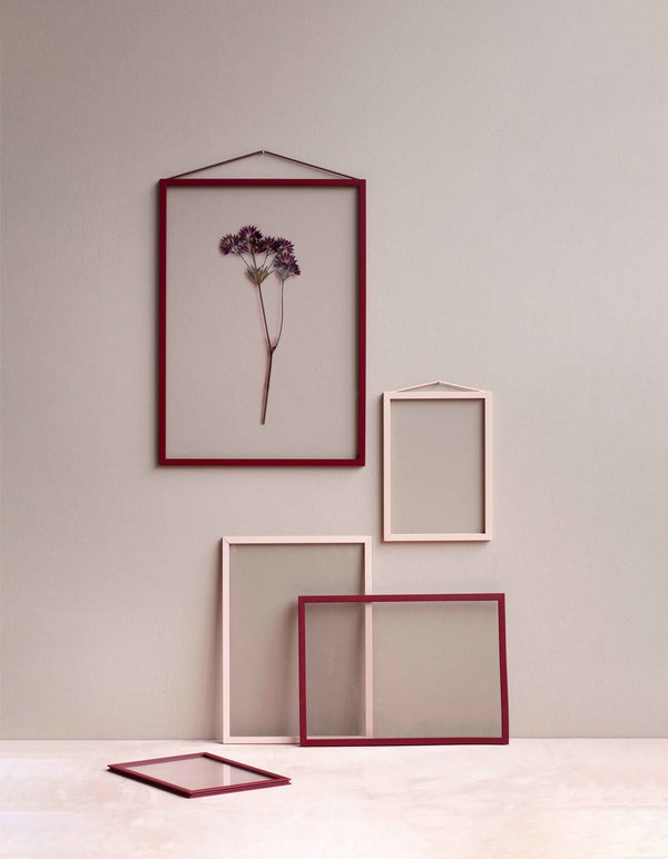 Moebe Frame | Deep Red - Scandinavian style | Nordic Design | Grøn + White 
