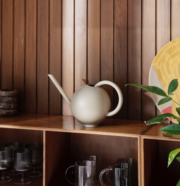 Orb Watering Can - Scandinavian style | Nordic Design | Grøn + White 